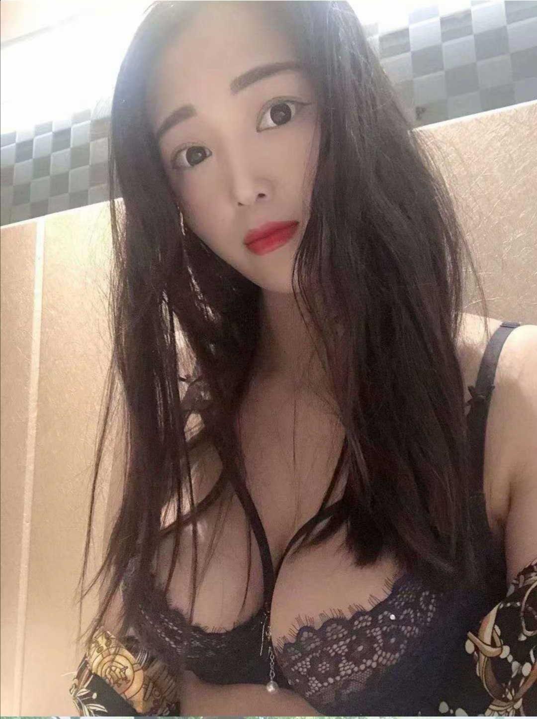 来自草原的豪乳漂亮妹妹